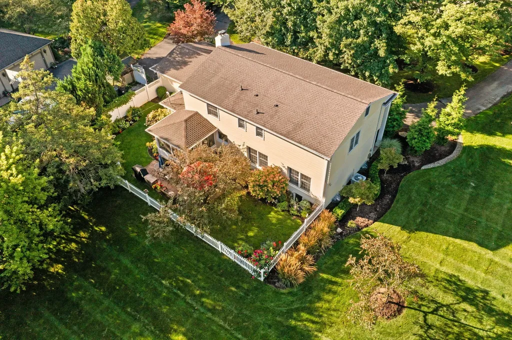 2464 Blueberry Lane Ann Arbor Charter Township MI 48103