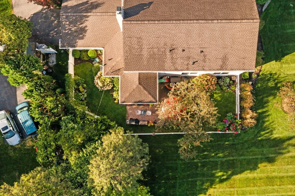 2464 Blueberry Lane Ann Arbor Charter Township MI 48103
