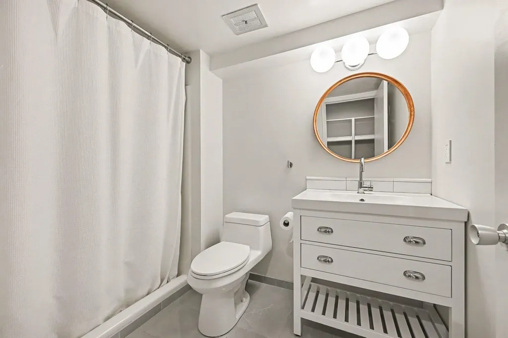 2104 Pauline Boulevard Ann Arbor City MI 48103