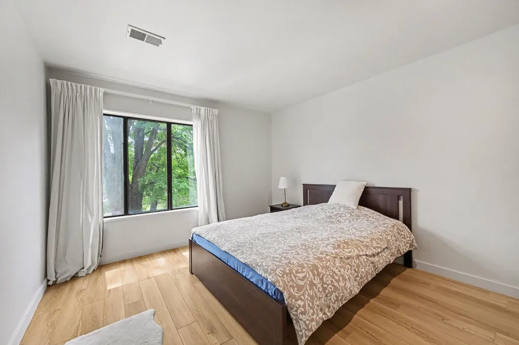 2104 Pauline Boulevard Ann Arbor City MI 48103