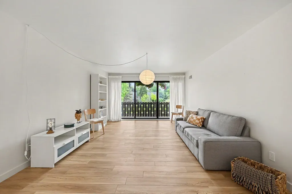 2104 Pauline Boulevard Ann Arbor City MI 48103