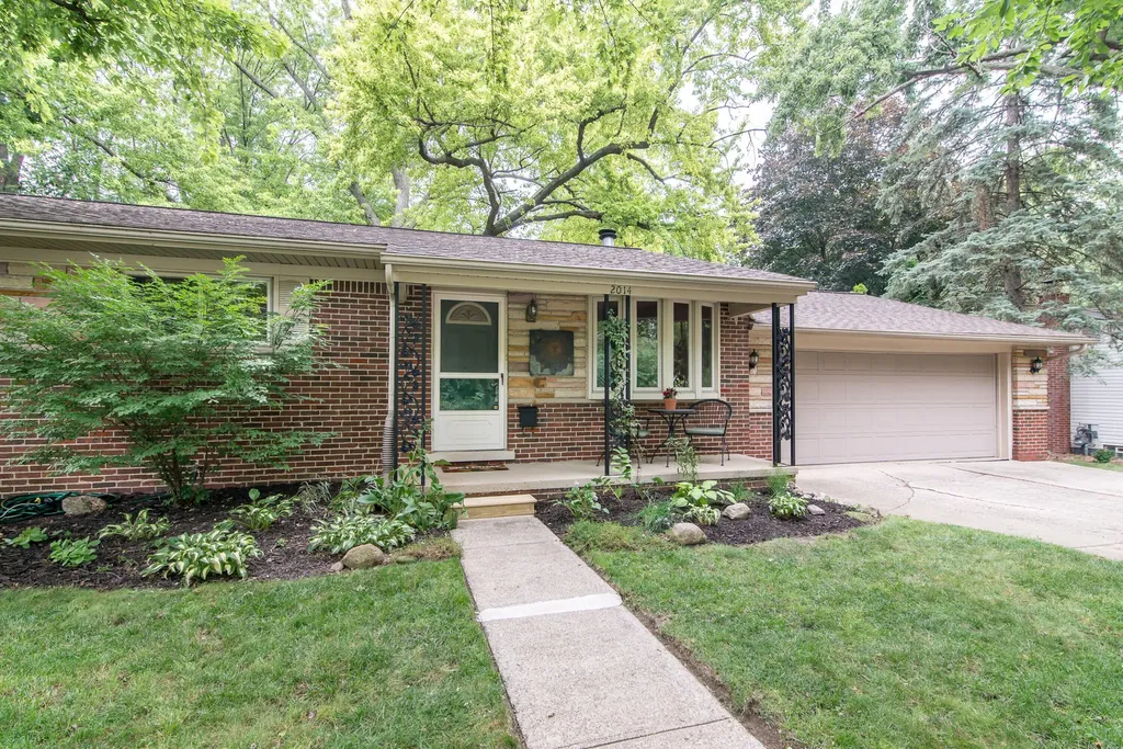 2014 Whittier Road Ypsilanti City MI 48197
