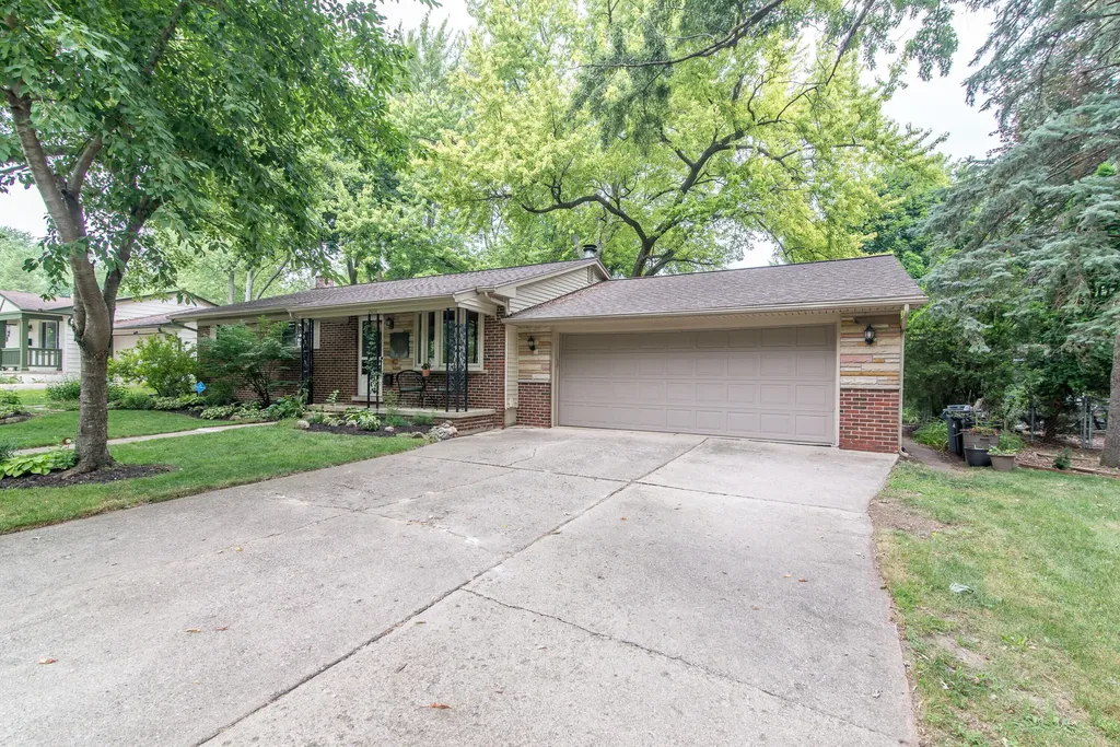 2014 Whittier Road Ypsilanti City MI 48197