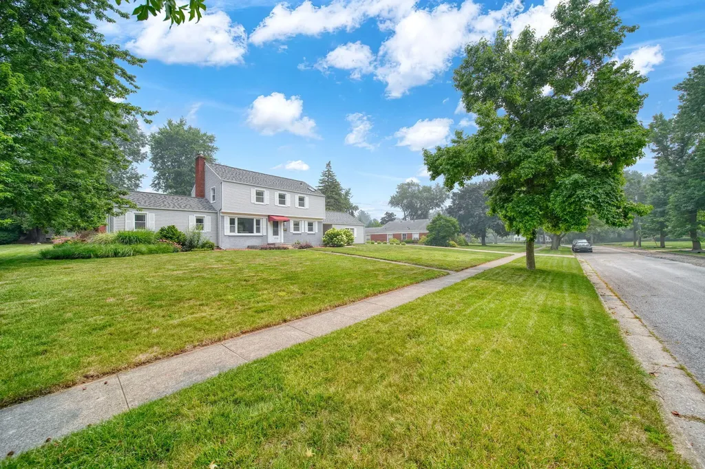 1058 Orchard Road Adrian City MI 49221