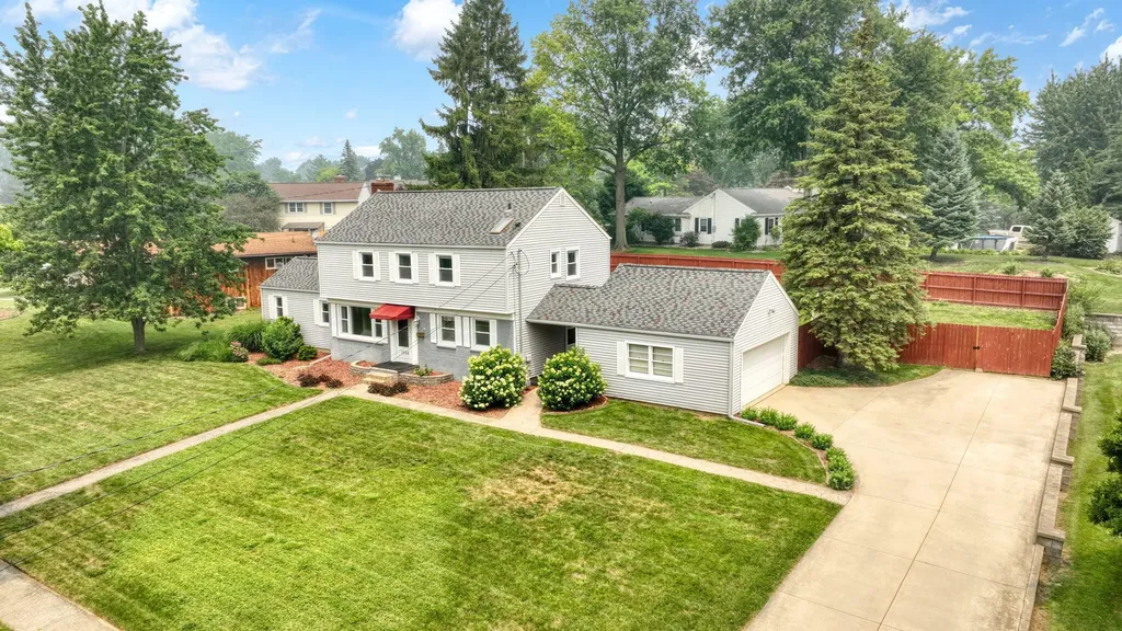 1058 Orchard Road Adrian City MI 49221