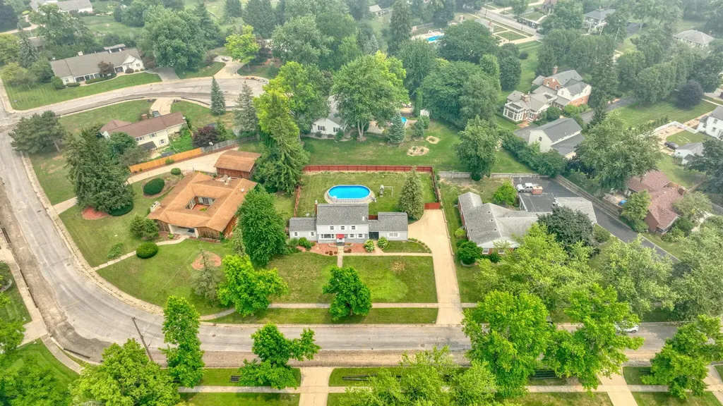 1058 Orchard Road Adrian City MI 49221
