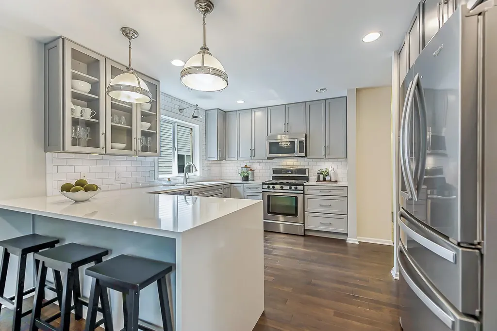 2398 Foxway Drive Ann Arbor City MI 48105