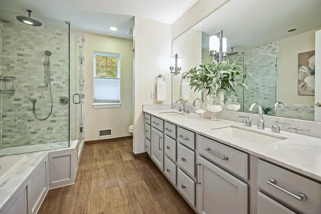 2398 Foxway Drive Ann Arbor City MI 48105