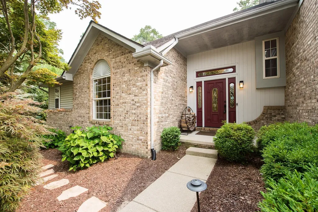 2398 Foxway Drive Ann Arbor City MI 48105