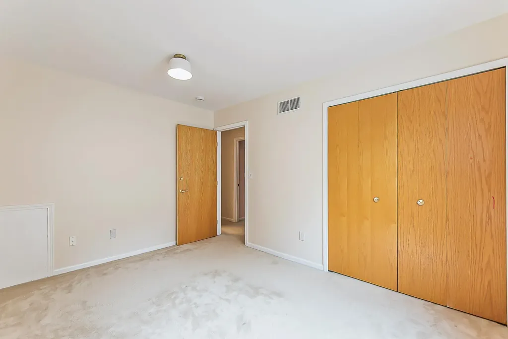 2398 Foxway Drive Ann Arbor City MI 48105