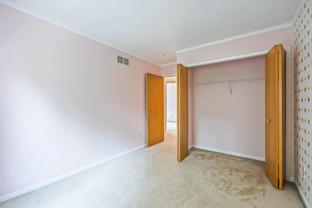 2398 Foxway Drive Ann Arbor City MI 48105