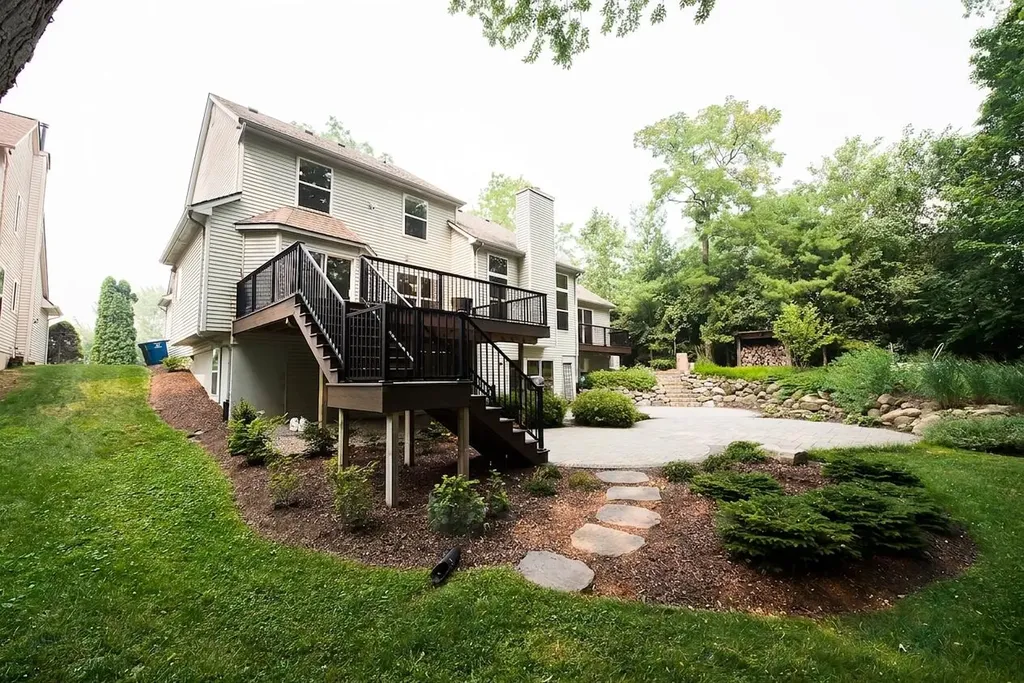2398 Foxway Drive Ann Arbor City MI 48105