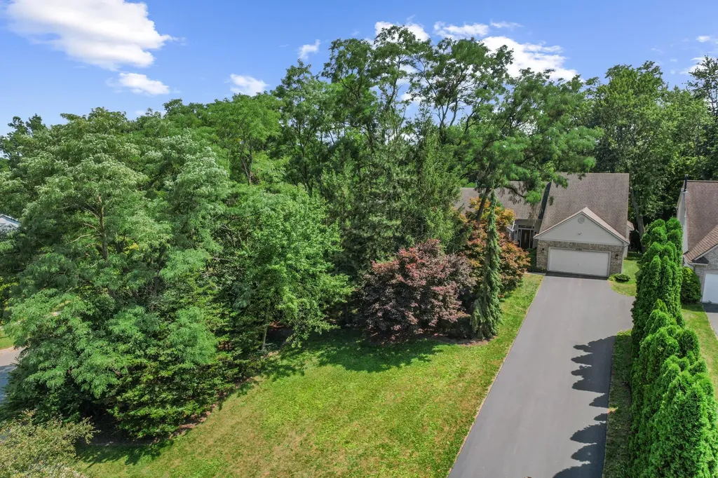 2398 Foxway Drive Ann Arbor City MI 48105