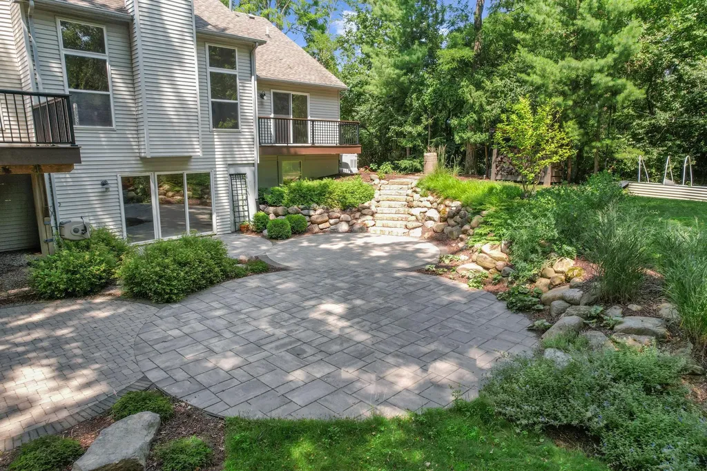2398 Foxway Drive Ann Arbor City MI 48105
