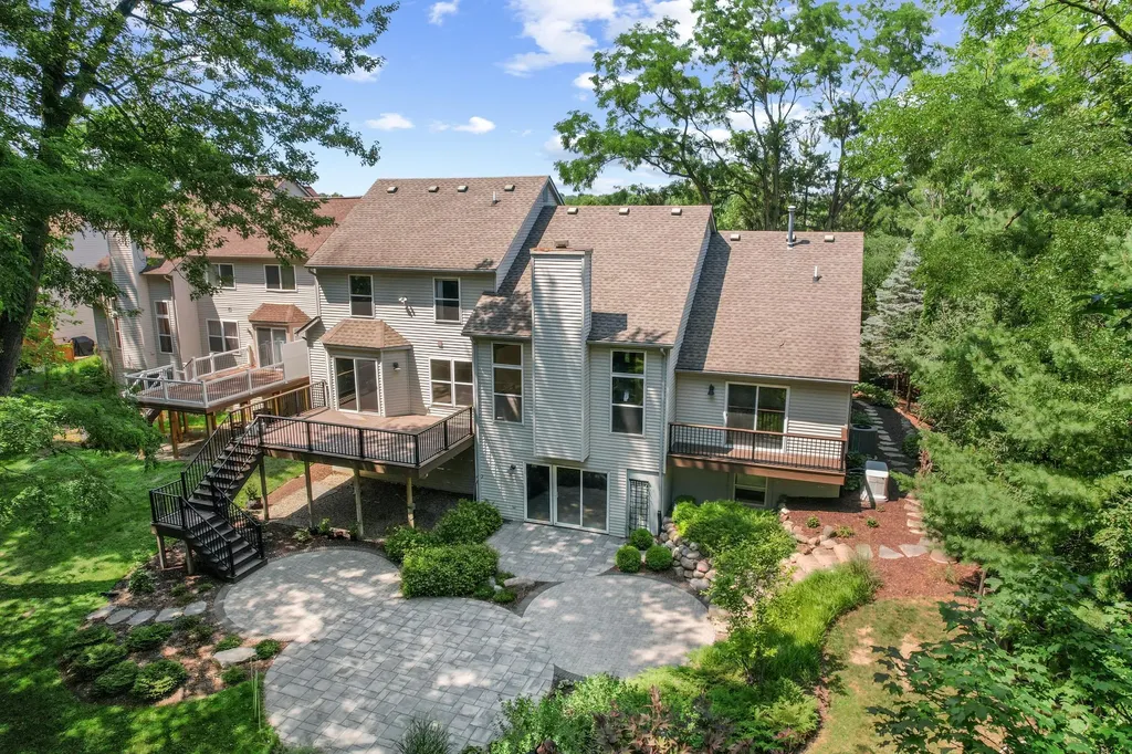 2398 Foxway Drive Ann Arbor City MI 48105