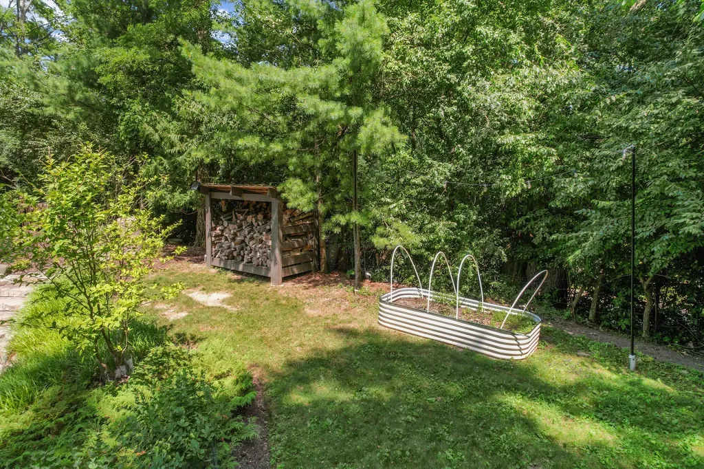 2398 Foxway Drive Ann Arbor City MI 48105