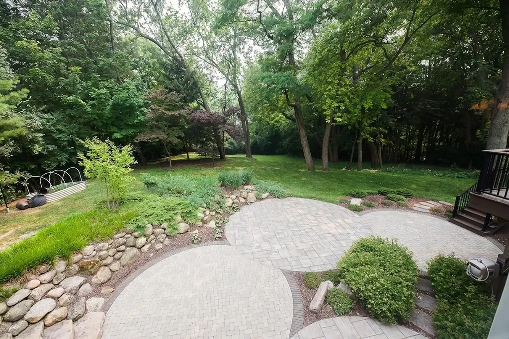 2398 Foxway Drive Ann Arbor City MI 48105