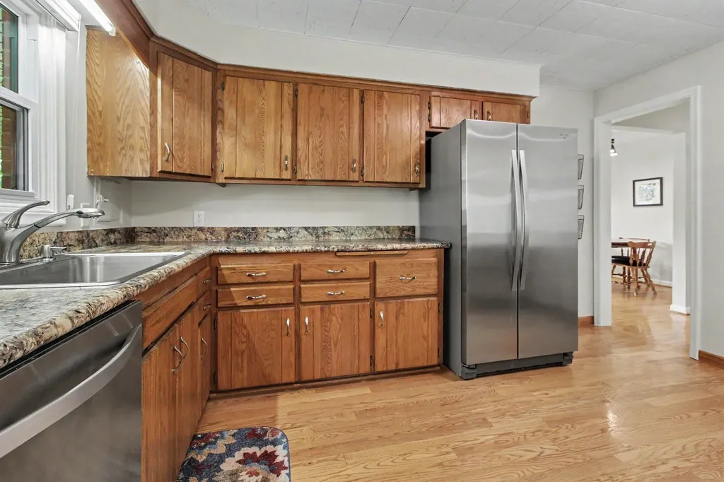1832 Weldon Boulevard Ann Arbor City MI 48103