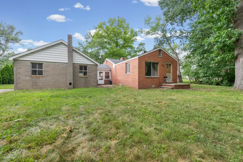 3894 Jennings Drive Troy City MI 48083