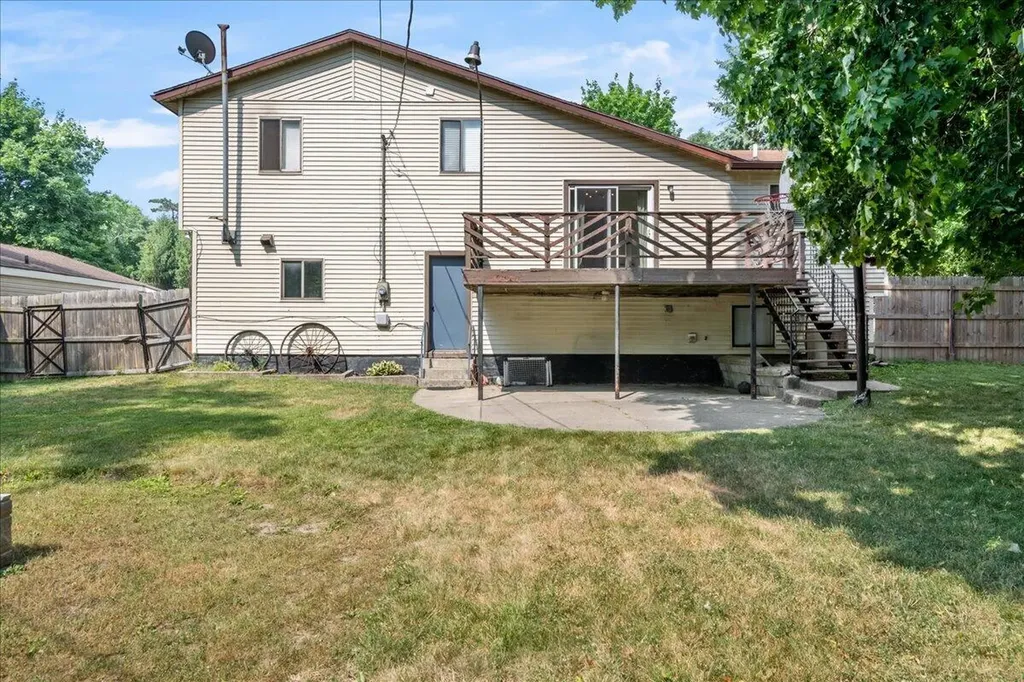 426 Cameron Avenue Pontiac City MI 48342