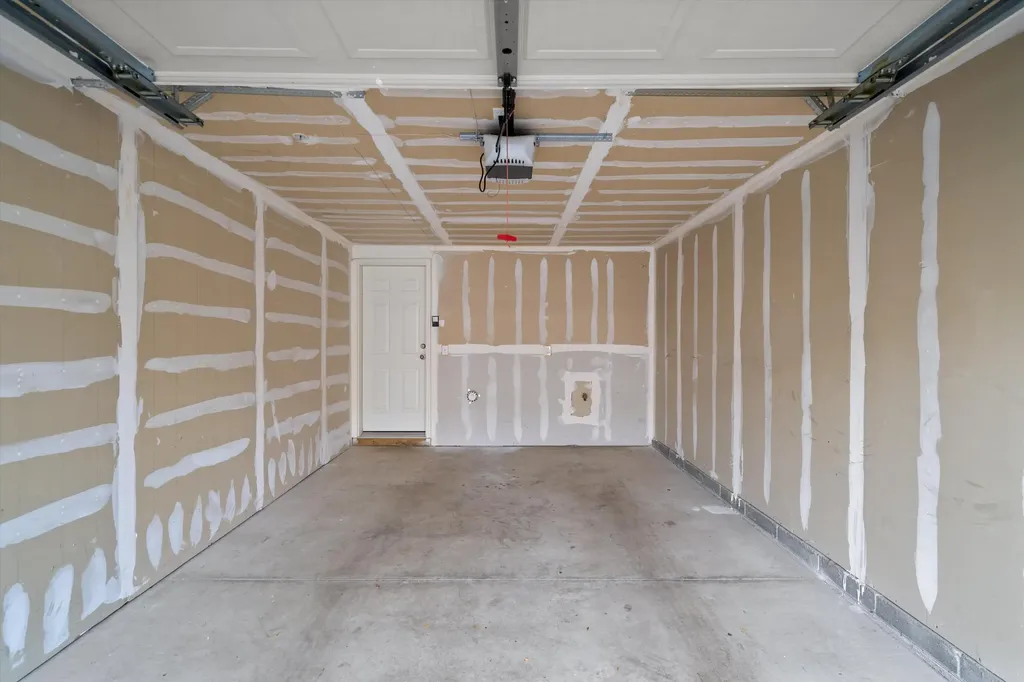 228 W Oakbrook Drive Ann Arbor City MI 48103