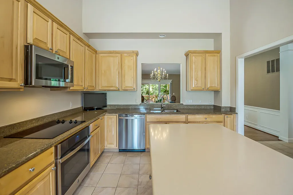 16529 Cottonwood Court Northville Township MI 48168