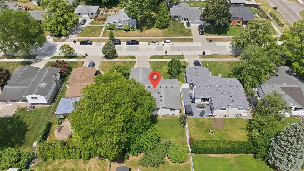 38515 Grandon Street Livonia City MI 48150