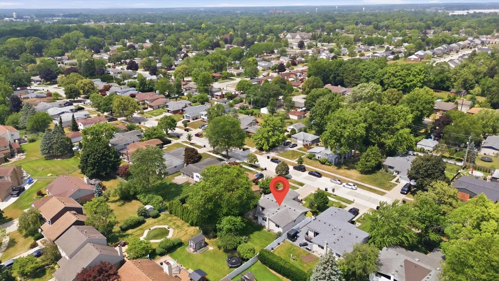 38515 Grandon Street Livonia City MI 48150