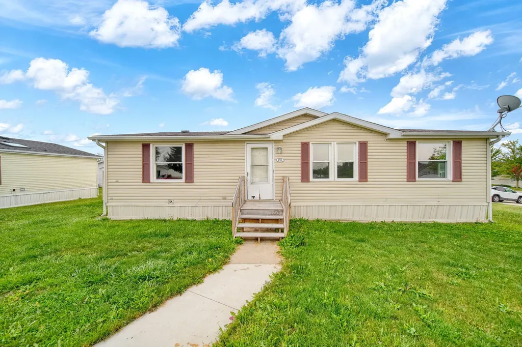 290 Medina River Court Madison Charter Township MI 49221