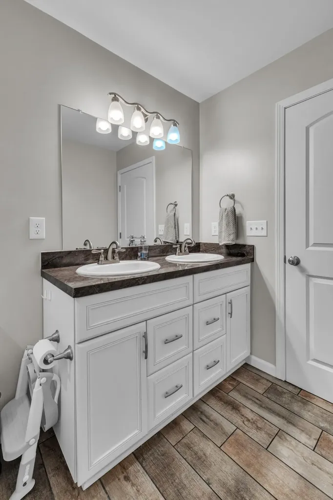 519 Asher Pass Milan City MI 48160