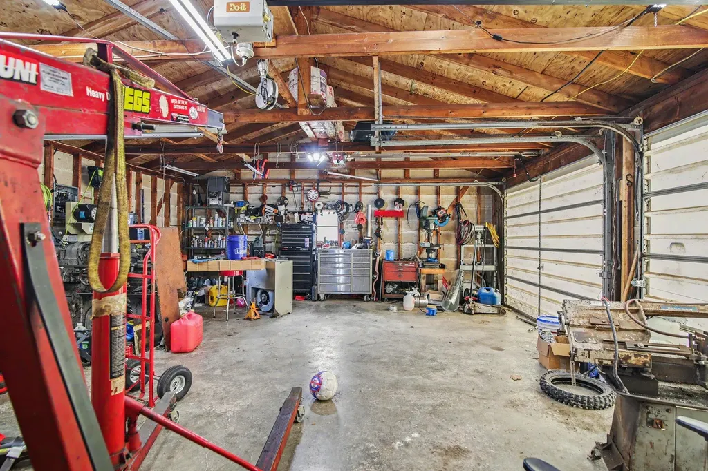 315 S Washington Street Manchester Township MI 48158