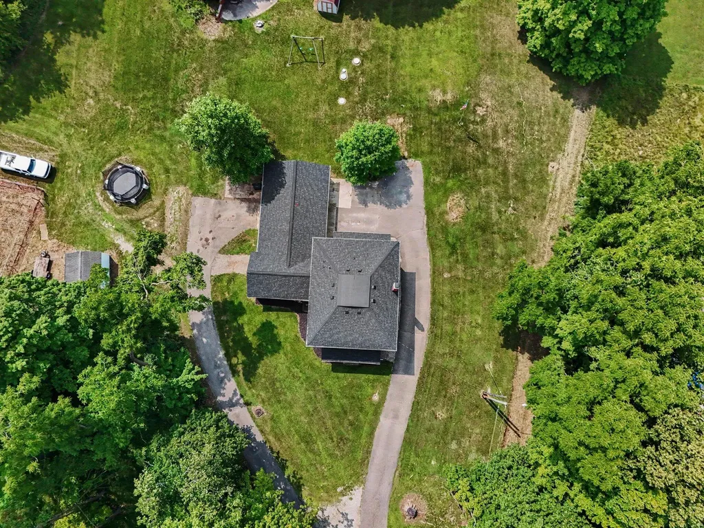 315 S Washington Street Manchester Township MI 48158