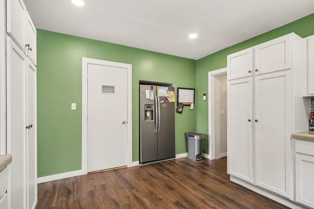 315 S Washington Street Manchester Township MI 48158