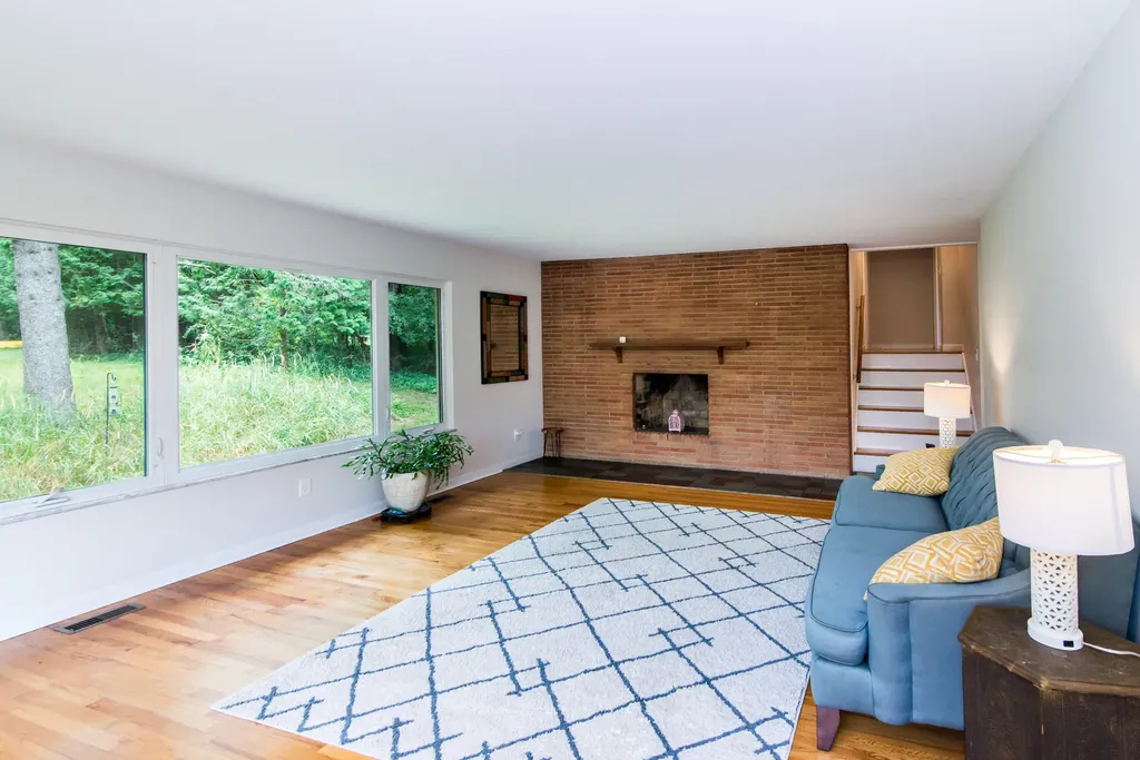 1455 Chalmers Drive Ann Arbor City MI 48104