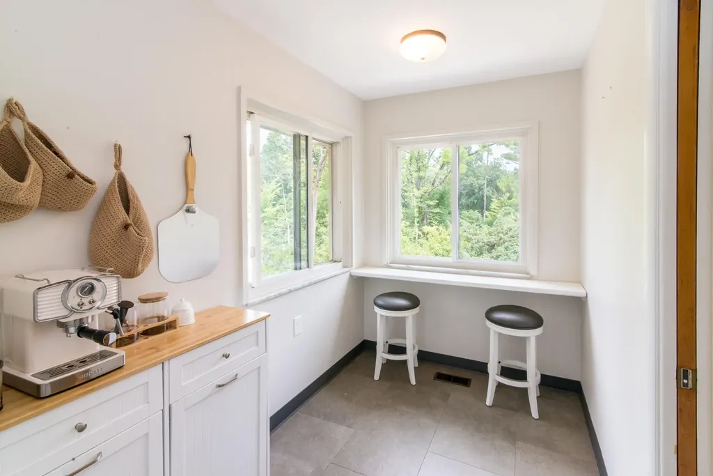 1455 Chalmers Drive Ann Arbor City MI 48104