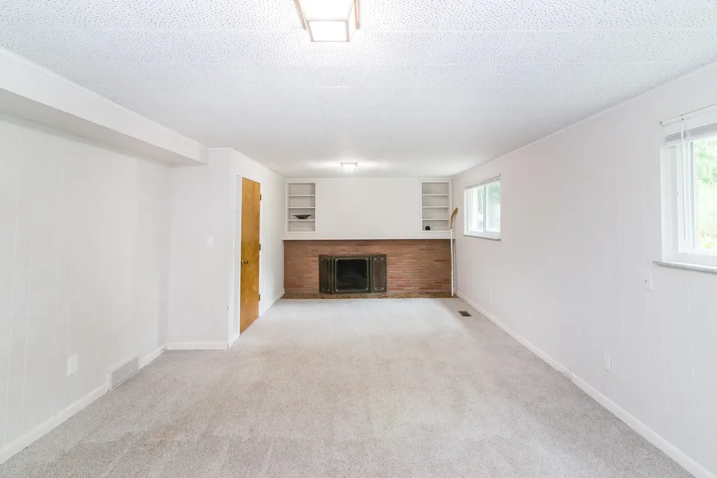 1455 Chalmers Drive Ann Arbor City MI 48104