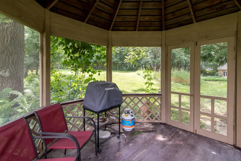 1455 Chalmers Drive Ann Arbor City MI 48104