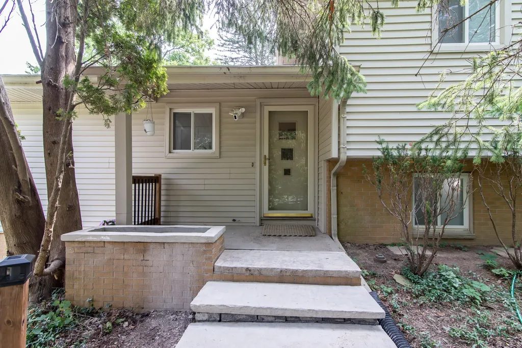 1455 Chalmers Drive Ann Arbor City MI 48104