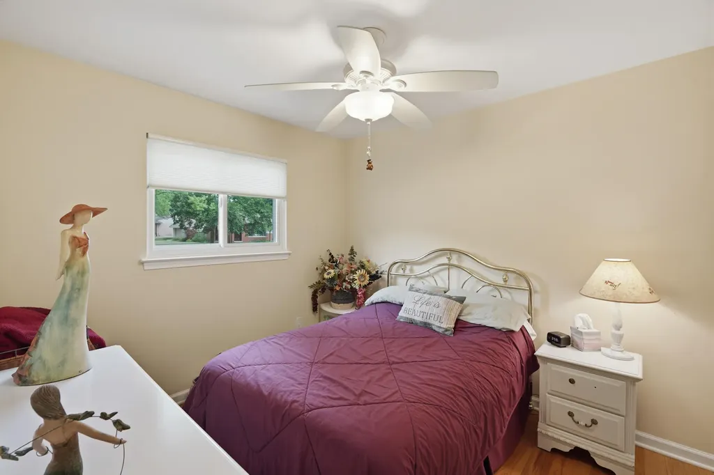 615 Elizabeth Street Rochester City MI 48307