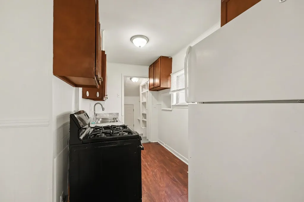 17179 Detroit Street Detroit City MI 48224
