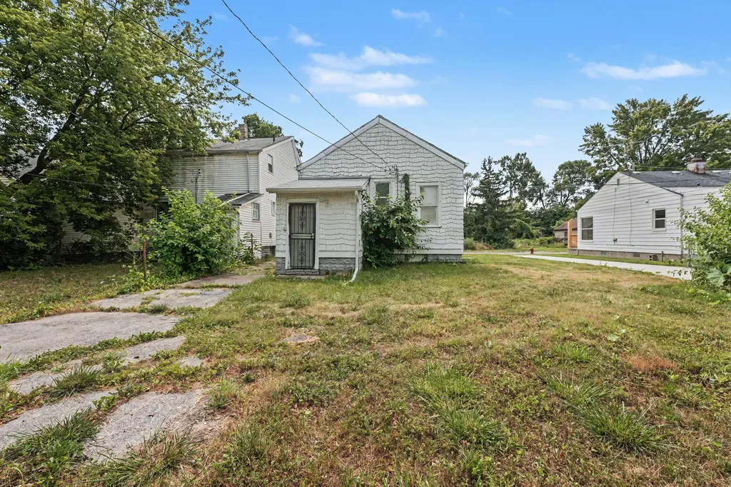 17179 Detroit Street Detroit City MI 48224
