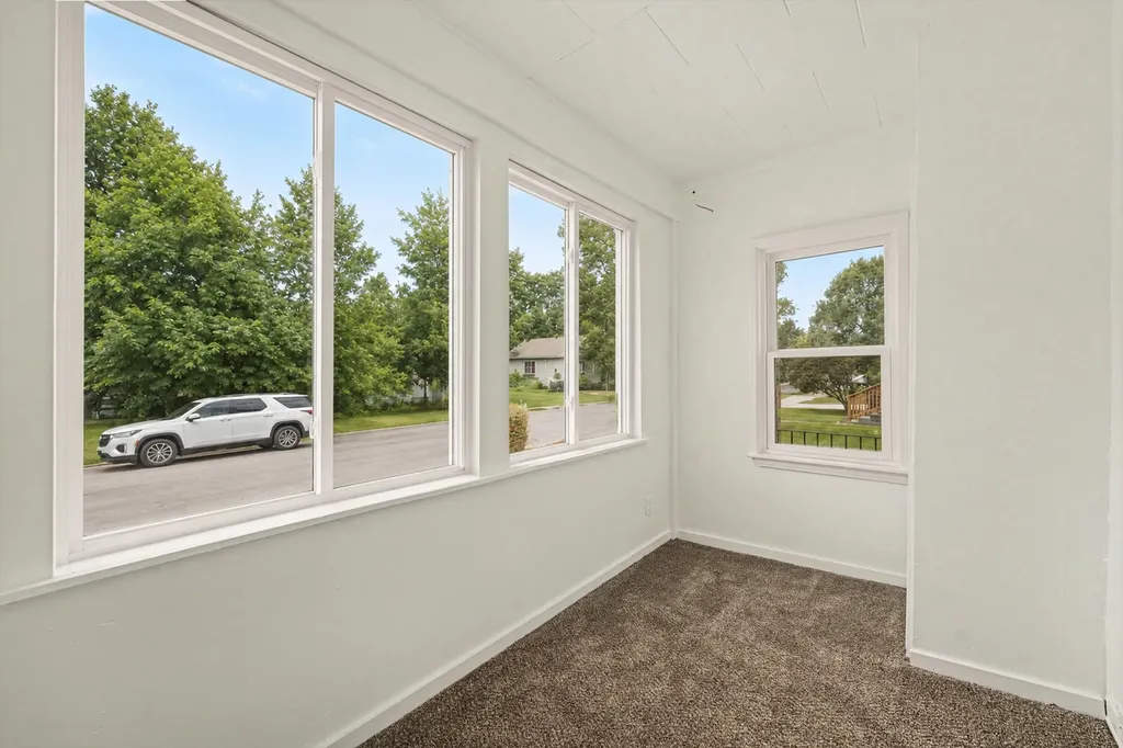 17179 Detroit Street Detroit City MI 48224