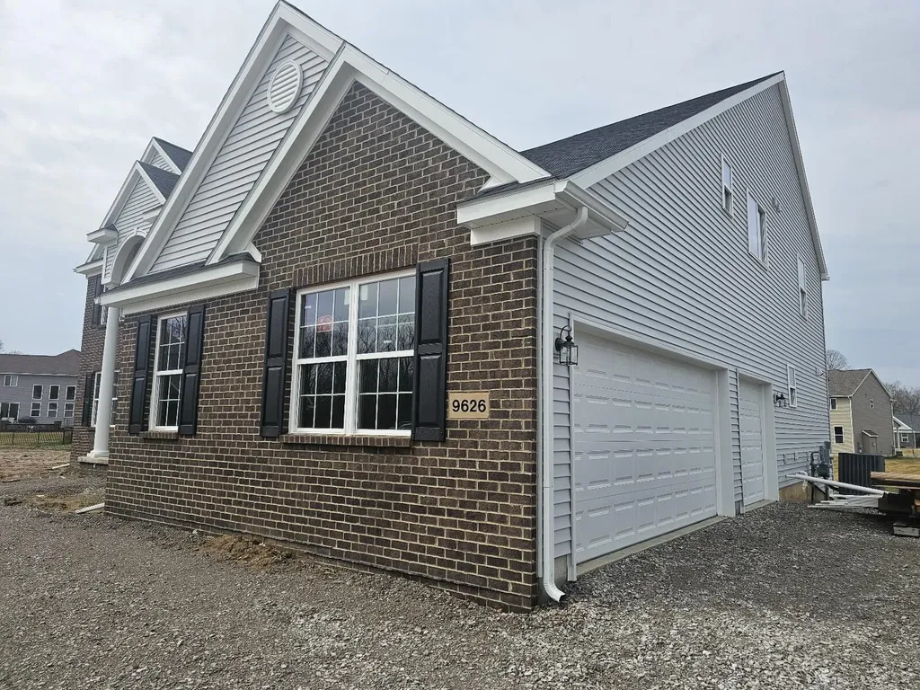 9602 Valley View Court York Charter Township MI 48176