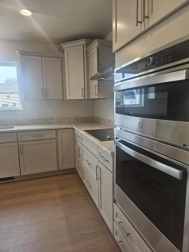 9602 Valley View Court York Charter Township MI 48176