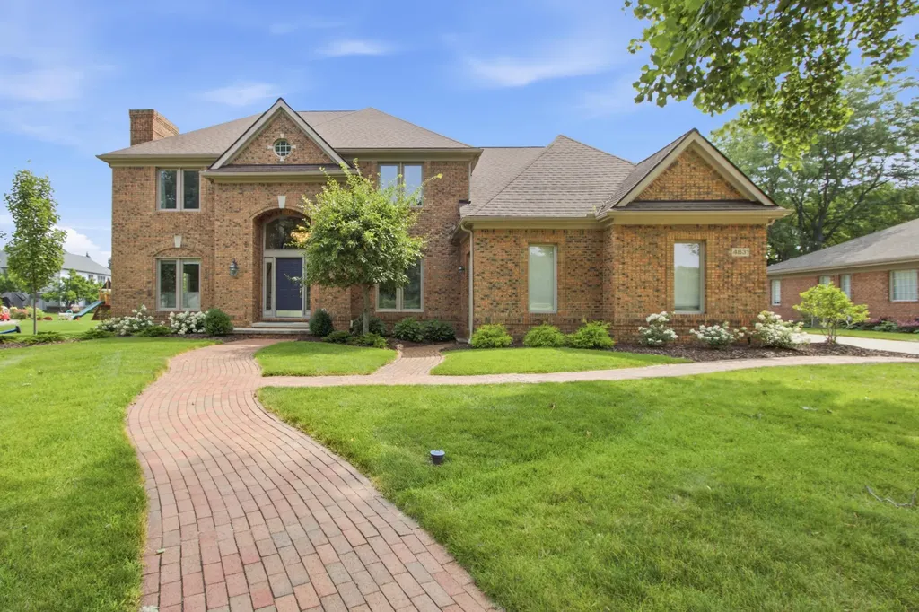 4831 Saint Andrews Court Pittsfield Charter Township MI 48108