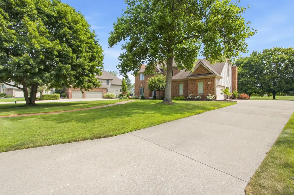 4831 Saint Andrews Court Pittsfield Charter Township MI 48108