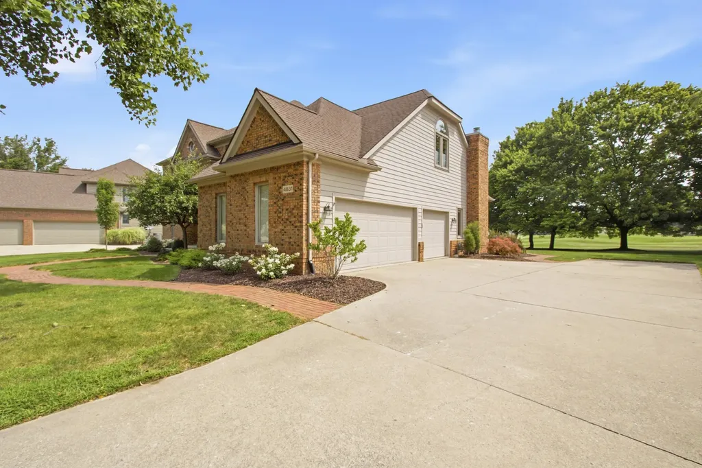 4831 Saint Andrews Court Pittsfield Charter Township MI 48108