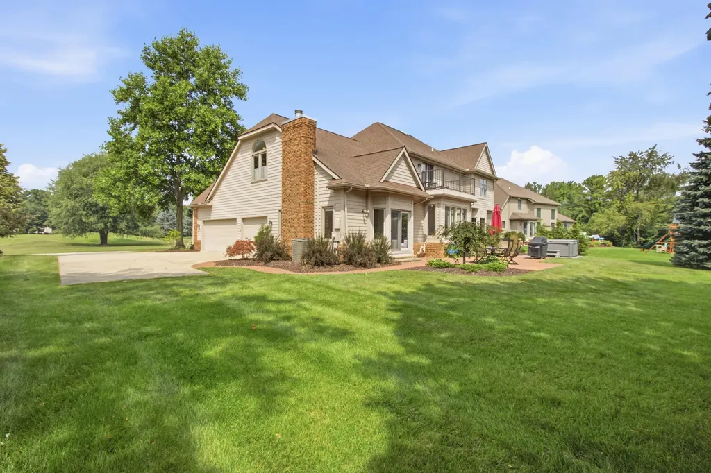 4831 Saint Andrews Court Pittsfield Charter Township MI 48108