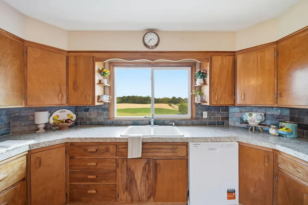 7760 Willow Road Saline Township MI 49236