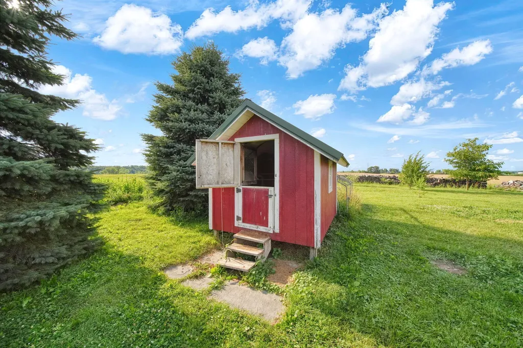 7760 Willow Road Saline Township MI 49236